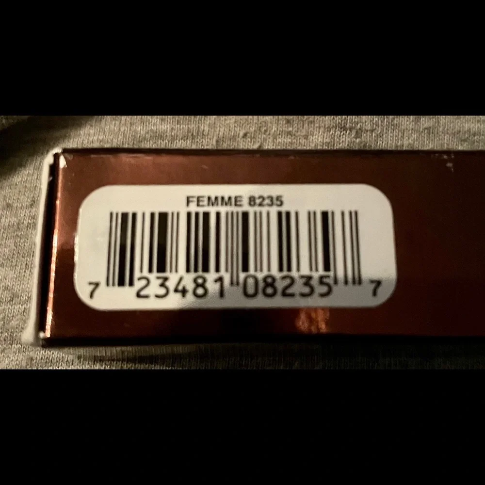 Fashion Fair  Lipstick Rouge à lèvres Color Femme.. New in Box